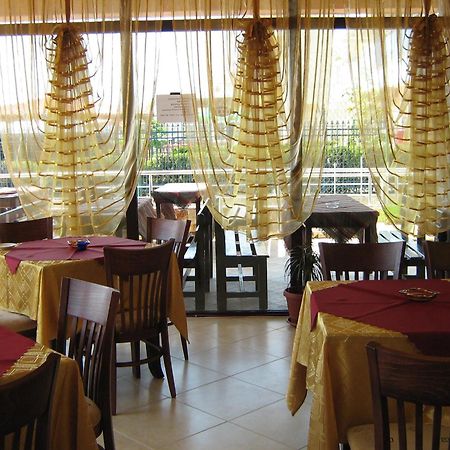 Hotel Blian Ravda Extérieur photo