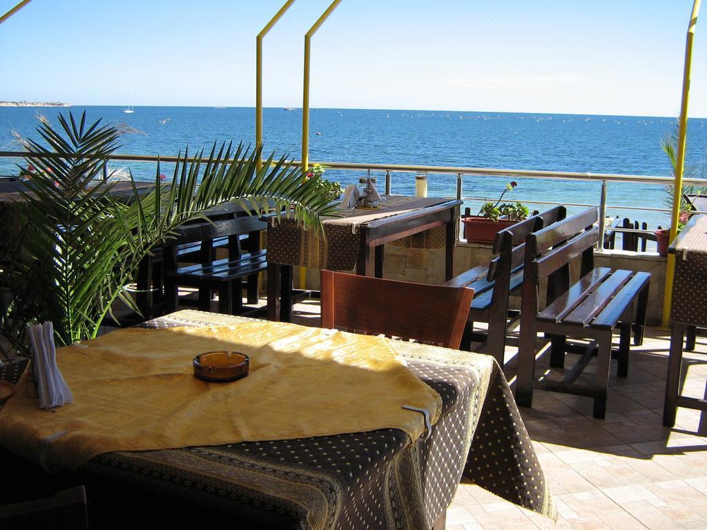 Hotel Blian Ravda Extérieur photo